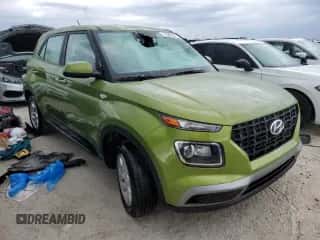 2024 Hyundai Venue SE with VIN KMHRB8A31RU320258, listed as a Copart auction lot 77896284 with 3,013 mi miles and Non repairable. Bid and sale history available at DreamBid. Image 4.