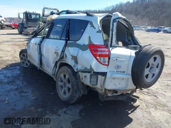 ✅ 2009 Toyota RAV4 Limited • VIN: 2T3BK31V19W011175 • Lot: 41652478. Listed on IAAI with Not provided. Free auction sales archive from the USA and detailed vehicle history report at DreamBid. Image 3.