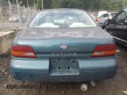 ✅ 1994 Nissan Altima XE • VIN: 1N4BU31D7RC249137 • Lot: 71680585. Listed on Copart with 197,219 mi. Free auction sales archive from the USA and detailed vehicle history report at DreamBid. Image 6.