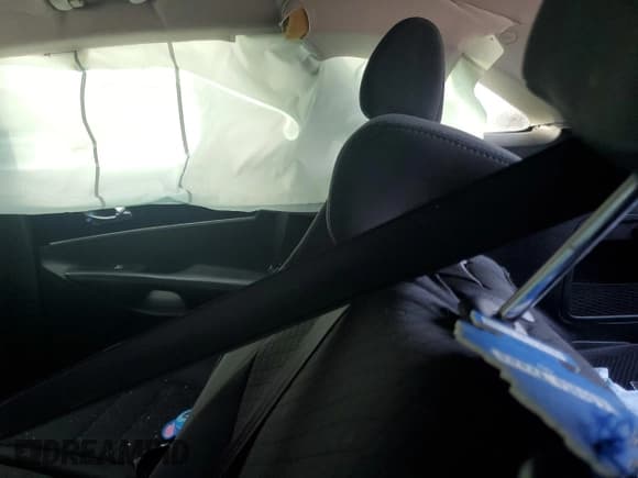 ✅ 2018 Kia Sorento L • VIN: 5XYPG4A31JG406536 • Лот: 85584765. Опубликован ранее на Copart с пробегом Не указан. Бесплатный доступ к архиву аукционных продаж из США и подробный отчёт об истории автомобиля на DreamBid. Изображение 11.