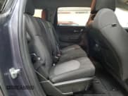 ✅ 2013 Chevrolet Traverse LT • VIN: 1GNKRGKD3DJ174997 • Lot: 85734565. Wystawiony na Copart z przebiegiem 123 292 mil. Bezpłatny archiwum sprzedaży aukcyjnych z USA i szczegółowy raport historii pojazdu na DreamBid. Zdjęcie 11.