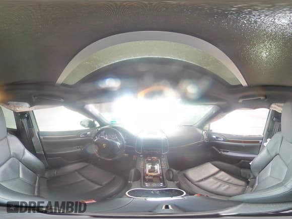 ✅ 2012 Porsche Cayenne S • VIN: WP1AB2A24CLA42876 • Lot: 72090315. Wystawiony na Copart z przebiegiem 60 216 mil. Bezpłatny archiwum sprzedaży aukcyjnych z USA i szczegółowy raport historii pojazdu na DreamBid. Zdjęcie 15.