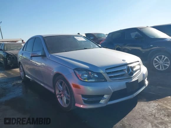 ✅ 2013 Mercedes-Benz C 250 Sport • VIN: WDDGF4HB1DA859999 • Lot: 43652859. Listed on IAAI with 161,584 mi. Free auction sales archive from the USA and detailed vehicle history report at DreamBid. Image 1.