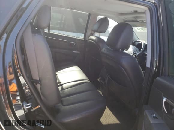 ✅ 2010 Hyundai Santa Fe Limited • VIN: 5NMSKDAG2AH371281 • Lot: 70709854. Listed on Copart with 234,359 mi. Free auction sales archive from the USA and detailed vehicle history report at DreamBid. Image 10.