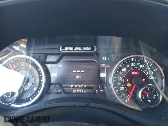 ✅ 2021 Ram 1500 Big Horn • VIN: 1C6RRFFG0MN682754 • Lot: 43472602. Wystawiony na IAAI z przebiegiem 62 788 mil. Bezpłatny archiwum sprzedaży aukcyjnych z USA i szczegółowy raport historii pojazdu na DreamBid. Zdjęcie 7.