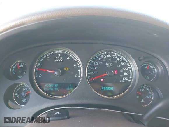 ✅ 2013 Chevrolet Tahoe LTZ • VIN: 1GNSCCE09DR141152 • Lot: 43560948. Listed on IAAI with 191,284 mi. Free auction sales archive from the USA and detailed vehicle history report at DreamBid. Image 7.