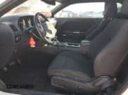 ✅ 2013 Dodge Challenger SXT • VIN: 2C3CDYAG8DH700074 • Lot: 88680725. Wystawiony na Copart z przebiegiem 203 918 mil. Bezpłatny archiwum sprzedaży aukcyjnych z USA i szczegółowy raport historii pojazdu na DreamBid. Zdjęcie 7.