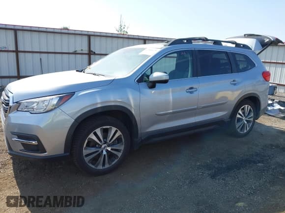 ✅ 2019 Subaru Ascent Premium • VIN: 4S4WMAHD6K3433802 • Lot: 42500129. Listed on IAAI with 81,556 mi. Free auction sales archive from the USA and detailed vehicle history report at DreamBid. Image 18.