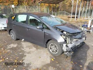 ✅ 2015 Toyota Prius Two • VIN: JTDZN3EUXFJ027358 • Lot: 43664740. Listed on IAAI with 158,726 mi. Free auction sales archive from the USA and detailed vehicle history report at DreamBid. Image 1.