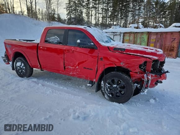 ✅ 2022 Ram 2500 Big Horn • VIN: 3C6UR5DL0NG431036 • Lot: 85461914. Wystawiony na Copart z przebiegiem 35 449 mil. Bezpłatny archiwum sprzedaży aukcyjnych z USA i szczegółowy raport historii pojazdu na DreamBid. Zdjęcie 4.