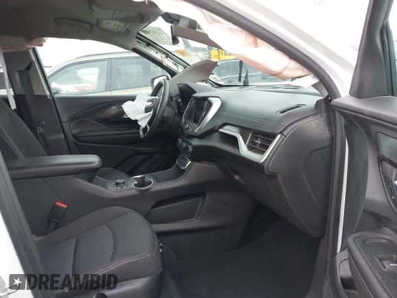 ✅ 2022 GMC Terrain SLE • VIN: 3GKALTEV2NL139045 • Lot: 41974973. Wystawiony na IAAI z przebiegiem 70 053 mil. Bezpłatny archiwum sprzedaży aukcyjnych z USA i szczegółowy raport historii pojazdu na DreamBid. Zdjęcie 5.