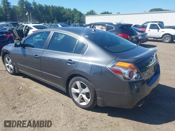 ✅ 2007 Nissan Altima SE • VIN: 1N4BL21E67C137528 • Lot: 43058780. Listed on IAAI with 180,774 mi. Free auction sales archive from the USA and detailed vehicle history report at DreamBid. Image 3.