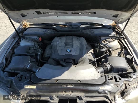 ✅ 2006 BMW 7 Series 750i • VIN: WBAHL83566DT03671 • Lot: 64324505. Listed on Copart with 154,418 mi. Free auction sales archive from the USA and detailed vehicle history report at DreamBid. Image 11.