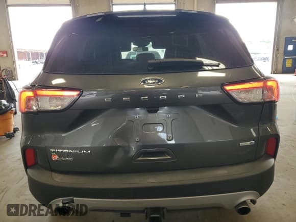 ✅ 2020 Ford Escape Titanium • VIN: 1FMCU9J97LUC13412 • Lot: 81248395. Listed on Copart with 29,645 mi. Free auction sales archive from the USA and detailed vehicle history report at DreamBid. Image 6.