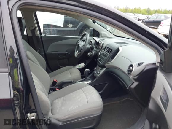 ✅ 2016 Chevrolet Sonic LS • VIN: 1G1JA5SG2G4116997 • Lot: 42303709. Listed on IAAI with 55,766 mi. Free auction sales archive from the USA and detailed vehicle history report at DreamBid. Image 5.