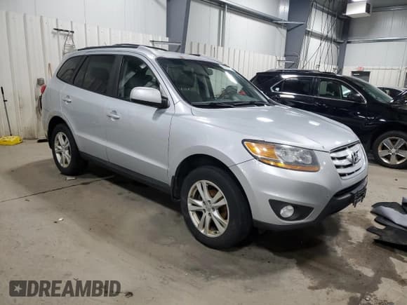 ✅ 2010 Hyundai Santa Fe SE • VIN: 5NMSHDAG1AH359086 • Lot: 85862774. Wystawiony na Copart z przebiegiem 249 793 mil. Bezpłatny archiwum sprzedaży aukcyjnych z USA i szczegółowy raport historii pojazdu na DreamBid. Zdjęcie 4.