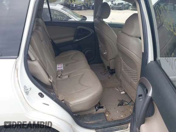 ✅ 2007 Toyota RAV4 Limited • VIN: JTMBK31V275018642 • Lot: 43068867. Listed on IAAI with 175,570 mi. Free auction sales archive from the USA and detailed vehicle history report at DreamBid. Image 8.