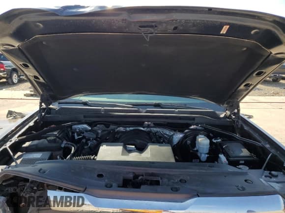 ✅ 2018 GMC Sierra 1500 • VIN: 1GTN1LEH9JZ159728 • Lot: 43947665. Wystawiony na Copart z przebiegiem 93 130 mil. Bezpłatny archiwum sprzedaży aukcyjnych z USA i szczegółowy raport historii pojazdu na DreamBid. Zdjęcie 11.