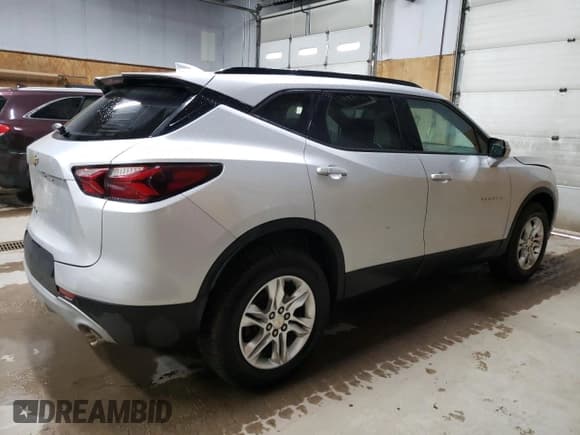 ✅ 2021 Chevrolet Blazer LT • VIN: 3GNKBHRS7MS569598 • Lot: 91248515. Listed on Copart with 50,482 mi. Free auction sales archive from the USA and detailed vehicle history report at DreamBid. Image 3.