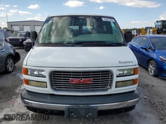 ✅ 2000 GMC Savana Cargo RV Conversion • VIN: 1GDFG15R1Y1121592 • Lot: 72927304. Wystawiony na Copart z przebiegiem 108 871 mil. Bezpłatny archiwum sprzedaży aukcyjnych z USA i szczegółowy raport historii pojazdu na DreamBid. Zdjęcie 5.