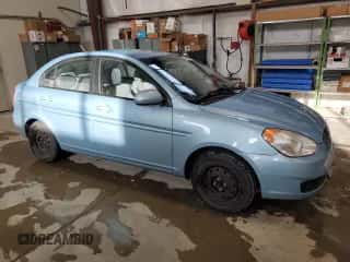 2010 Hyundai Accent GL z VIN KMHCN4BC8AU515167, wystawiony jako Copart lot #78722324 z przebiegiem 203 446 mil mil oraz Szkoda całkowita • Salvage title. Historia ofert i sprzedaży dostępna na DreamBid. Obrazek 4.