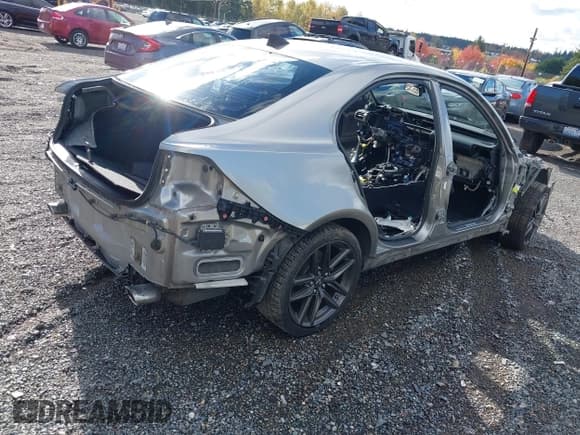 ✅ 2015 Lexus IS 250 • VIN: JTHBF1D26F5066183 • Lot: 43545331. Wystawiony na IAAI z przebiegiem Nie podano. Bezpłatny archiwum sprzedaży aukcyjnych z USA i szczegółowy raport historii pojazdu na DreamBid. Zdjęcie 4.