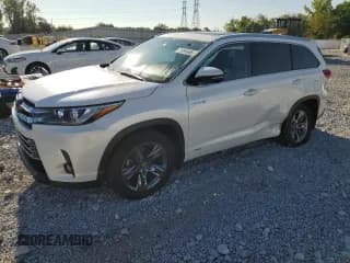 ✅ 2018 Toyota Highlander Hybrid Limited • VIN: 5TDDGRFH8JS049105 • Lot: 71091465. Listed on Copart with 61,803 mi. Free auction sales archive from the USA and detailed vehicle history report at DreamBid. Image 1.