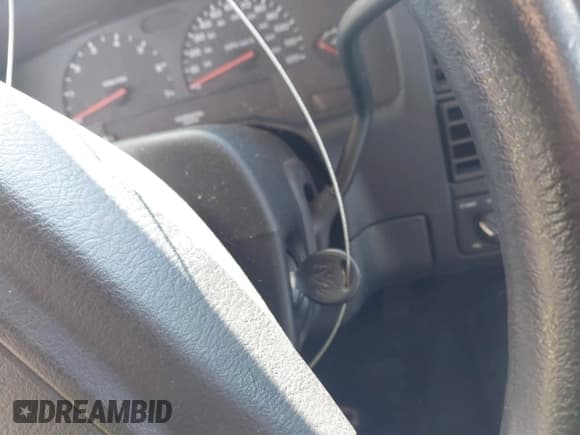 ✅ 2004 Dodge Dakota • VIN: 1D7HG12K74S727008 • Lot: 41690706. Wystawiony na IAAI z przebiegiem 72 924 mil. Bezpłatny archiwum sprzedaży aukcyjnych z USA i szczegółowy raport historii pojazdu na DreamBid. Zdjęcie 11.