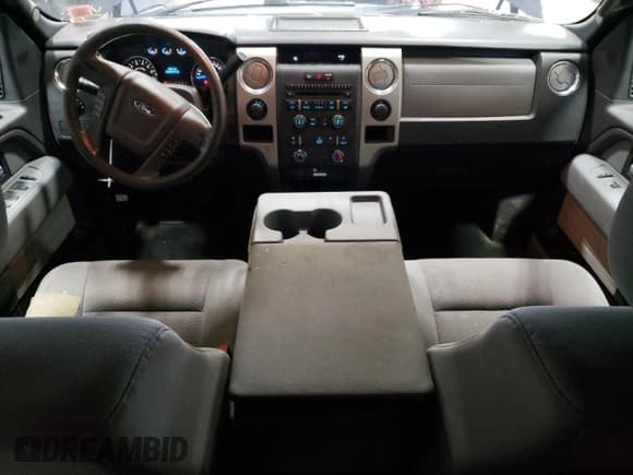 ✅ 2013 Ford F-150 XL • VIN: 1FTEX1EM5DFD12532 • Lot: 49835985. Wystawiony na Copart z przebiegiem 165 904 mil. Bezpłatny archiwum sprzedaży aukcyjnych z USA i szczegółowy raport historii pojazdu na DreamBid. Zdjęcie 8.