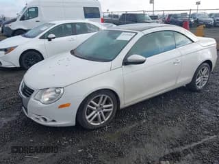 ✅ 2010 Volkswagen Eos Lux • VIN: WVWFA7AH1AV024445 • Lot: 43721104. Wystawiony na IAAI z przebiegiem 87 457 mil. Bezpłatny archiwum sprzedaży aukcyjnych z USA i szczegółowy raport historii pojazdu na DreamBid. Zdjęcie 2.
