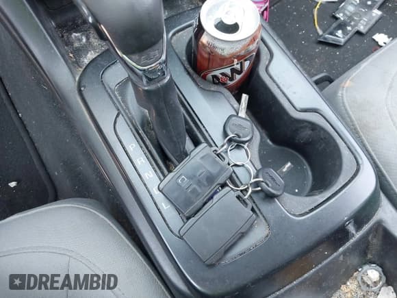 ✅ 2022 Chevrolet Colorado 2WD Work Truck • VIN: 1GCGSBEA2N1308598 • Лот: 42908927. Опубликован ранее на IAAI с пробегом 90 221 миль. Бесплатный доступ к архиву аукционных продаж из США и подробный отчёт об истории автомобиля на DreamBid. Изображение 11.