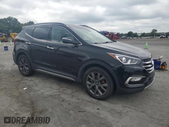 ✅ 2017 Hyundai Santa Fe Ultimate • VIN: 5XYZWDLA5HG497652 • Лот: 68121214. Опубликован ранее на Copart с пробегом 85 621 миль. Бесплатный доступ к архиву аукционных продаж из США и подробный отчёт об истории автомобиля на DreamBid. Изображение 4.