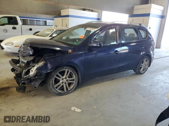 ✅ 2011 Hyundai Elantra SE • VIN: KMHDC8AE3BU092715 • Lot: 82263925. Listed on Copart with 66,017 mi. Free auction sales archive from the USA and detailed vehicle history report at DreamBid. Image 1.