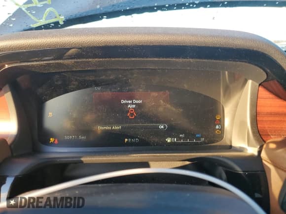 ✅ 2022 Lincoln Aviator Grand Touring • VIN: 5LMYJ8XY9NNL01749 • Лот: 88285375. Опубликован ранее на Copart с пробегом 30 971 миль. Бесплатный доступ к архиву аукционных продаж из США и подробный отчёт об истории автомобиля на DreamBid. Изображение 9.