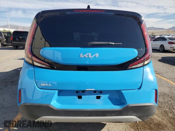 ✅ 2023 Kia Soul LX • VIN: KNDJ23AU2P7203653 • Лот: 72100145. Опубликован ранее на Copart с пробегом 24 109 миль. Бесплатный доступ к архиву аукционных продаж из США и подробный отчёт об истории автомобиля на DreamBid. Изображение 6.