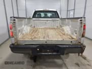 ✅ 2011 Ford F-150 XL • VIN: 1FTMF1CM0BKD77049 • Lot: 91425315. Wystawiony na Copart z przebiegiem 72 050 mil. Bezpłatny archiwum sprzedaży aukcyjnych z USA i szczegółowy raport historii pojazdu na DreamBid. Zdjęcie 6.