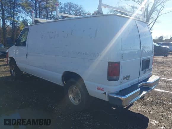 ✅ 2012 Ford Econoline Cargo Commercial • VIN: 1FTNE2EW5CDA69022 • Lot: 43776134. Wystawiony na IAAI z przebiegiem 242 547 mil. Bezpłatny archiwum sprzedaży aukcyjnych z USA i szczegółowy raport historii pojazdu na DreamBid. Zdjęcie 3.