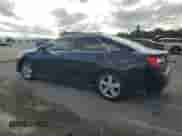 2012 Toyota Camry SE z VIN 4T1BF1FK2CU019406, wystawiony jako Copart lot #90868915 z przebiegiem 178 101 mil mil oraz Czysty tytuł • Clean title. Historia ofert i sprzedaży dostępna na DreamBid. Obrazek 2.
