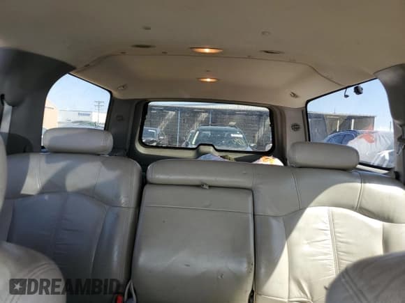 ✅ 2001 Chevrolet Suburban LT • VIN: 3GNFK16TX1G179731 • Лот: 52537565. Опубликован ранее на Copart с пробегом 168 205 миль. Бесплатный доступ к архиву аукционных продаж из США и подробный отчёт об истории автомобиля на DreamBid. Изображение 10.