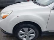 ✅ 2010 Subaru Outback Premium • VIN: 4S4BRCBC0A3356550 • Lot: 43704733. Wystawiony na IAAI z przebiegiem 190 922 mil. Bezpłatny archiwum sprzedaży aukcyjnych z USA i szczegółowy raport historii pojazdu na DreamBid. Zdjęcie 6.