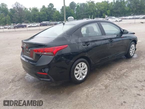2019 Hyundai Accent SE with VIN 3KPC24A35KE065315, listed as a IAAI auction lot 42590669 with 85,419 mi miles and . Bid and sale history available at DreamBid. Image 4.