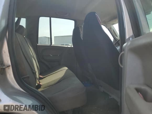 ✅ 2003 Jeep Liberty Sport • VIN: 1J4GL48K63W583978 • Lot: 75013114. Listed on Copart with 222,967 mi. Free auction sales archive from the USA and detailed vehicle history report at DreamBid. Image 10.