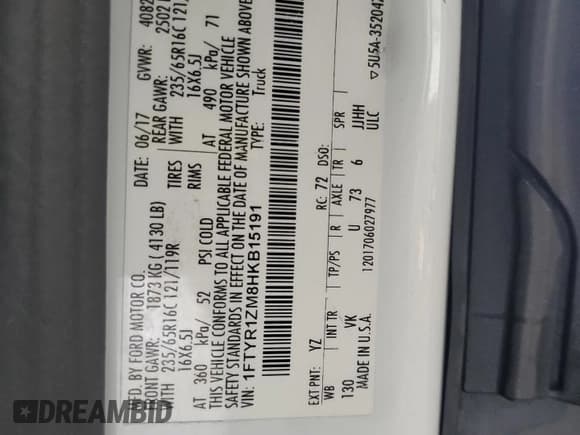 ✅ 2017 Ford Transit • VIN: 1FTYR1ZM8HKB15191 • Lot: 67153555. Wystawiony na Copart z przebiegiem 227 301 mil. Bezpłatny archiwum sprzedaży aukcyjnych z USA i szczegółowy raport historii pojazdu na DreamBid. Zdjęcie 13.