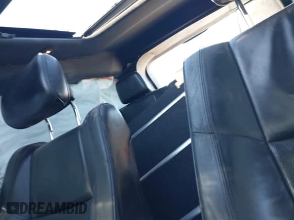 ✅ 2016 Jeep Grand Cherokee Overland • VIN: 1C4RJFCT0GC376462 • Lot: 41283606. Listed on IAAI with Not provided. Free auction sales archive from the USA and detailed vehicle history report at DreamBid. Image 8.