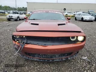 ✅ 2020 Dodge Challenger SXT • VIN: 2C3CDZAG1LH218597 • Lot: 69833764. Wystawiony na Copart z przebiegiem 69 168 mil. Bezpłatny archiwum sprzedaży aukcyjnych z USA i szczegółowy raport historii pojazdu na DreamBid. Zdjęcie 5.
