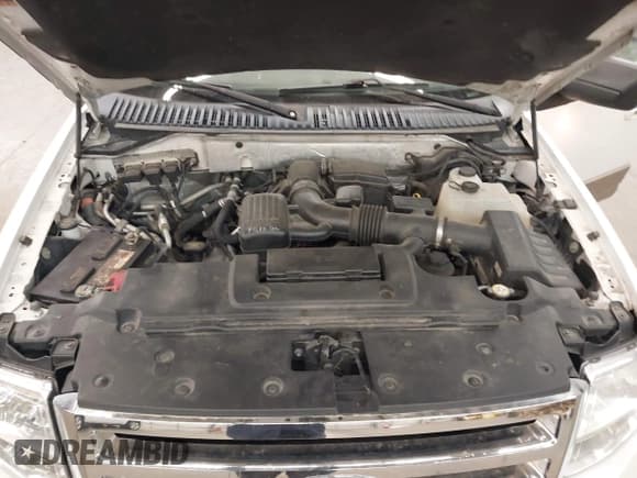 ✅ 2013 Ford Expedition Max XLT • VIN: 1FMJK1J50DEF51970 • Лот: 42086959. Опубликован ранее на IAAI с пробегом 189 457 миль. Бесплатный доступ к архиву аукционных продаж из США и подробный отчёт об истории автомобиля на DreamBid. Изображение 10.