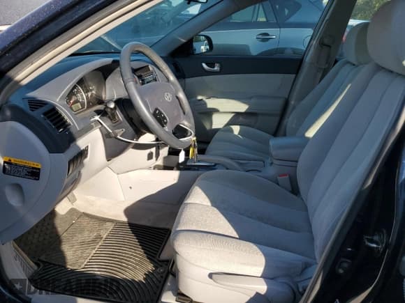 ✅ 2007 Hyundai Sonata SE • VIN: 5NPEU46F07H214173 • Лот: 71259734. Опубликован ранее на Copart с пробегом 81 040 миль. Бесплатный доступ к архиву аукционных продаж из США и подробный отчёт об истории автомобиля на DreamBid. Изображение 7.