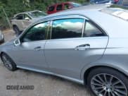 ✅ 2010 Mercedes-Benz E 350 Luxury • VIN: WDDHF8HB7AA064088 • Lot: 42960243. Listed on IAAI with 98,530 mi. Free auction sales archive from the USA and detailed vehicle history report at DreamBid. Image 14.