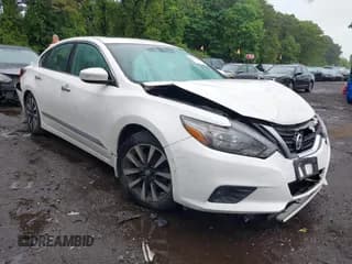 ✅ 2017 Nissan Altima SR • VIN: 1N4AL3AP0HC483580 • Lot: 42365628. Listed on IAAI with 43,195 mi. Free auction sales archive from the USA and detailed vehicle history report at DreamBid. Image 1.