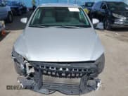 ✅ 2017 Hyundai Elantra Limited • VIN: 5NPD84LF9HH057863 • Lot: 41765378. Listed on IAAI with 80,646 mi. Free auction sales archive from the USA and detailed vehicle history report at DreamBid. Image 13.